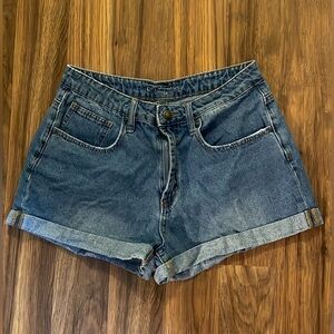 Empyre Shorts